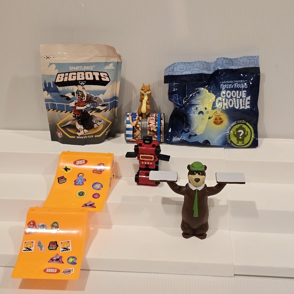 Wendy's Happy Meal Toy Set